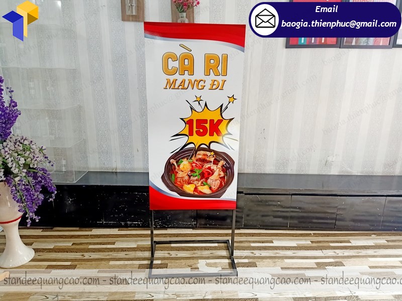 standee đứng quảng cáo ngoài trời