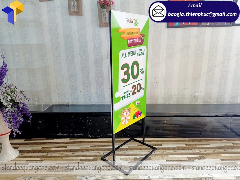 khung sắt standee giá rẻ mua ở đâu