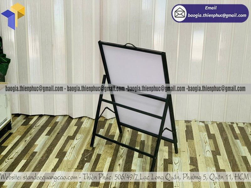 Bảng standee in menu 1 mặt chân sắt cho quán cafe sản xuất theo yêu cầu khách sỉ lẻ đều làm