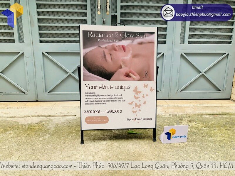 Báo giá in bảng standee 1 mặt quảng cáo theo yêu cầu Báo giá in bảng standee 1 mặt quảng cáo theo yêu cầu