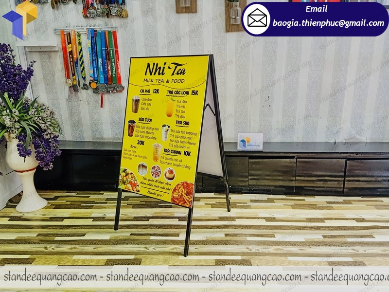 báo giá khung chân standee chữ a