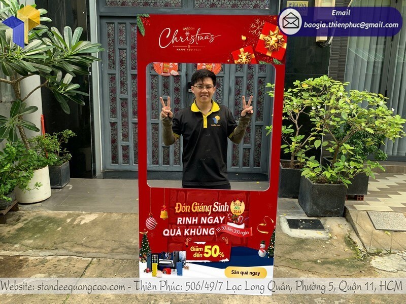 Báo giá khung check in dịp giáng sinh bằng formex rẻ