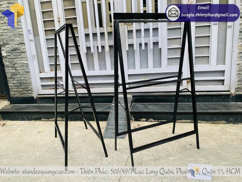 Khung tranh điện 2 mặt in logo nổi bật