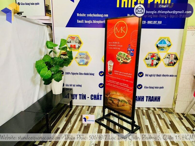 Đặt In Standee Khung Sắt Nhanh giá rẻ nhanh chóng nhất