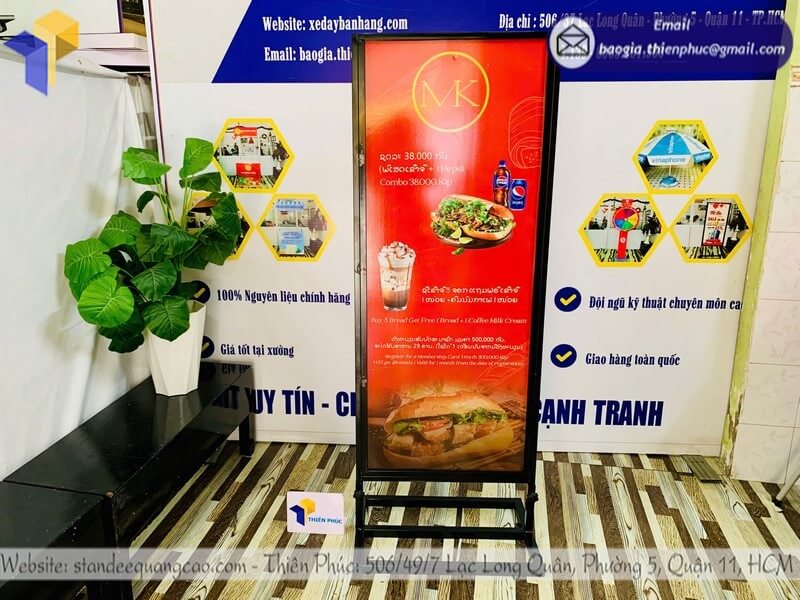 Đặt In Standee Khung Sắt Nhanh