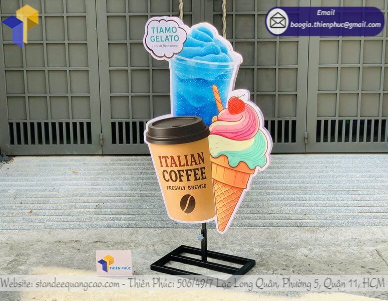Đặt in standee mô hình ly cafe 3D siêu thực đẹp gia công trực tiếp quảng cáo quán cafe