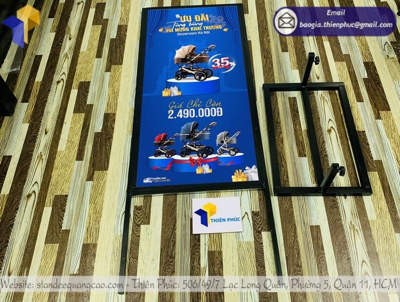 Địa chỉ làm standee đứng giá tốt  xưởng in ấn nhanh