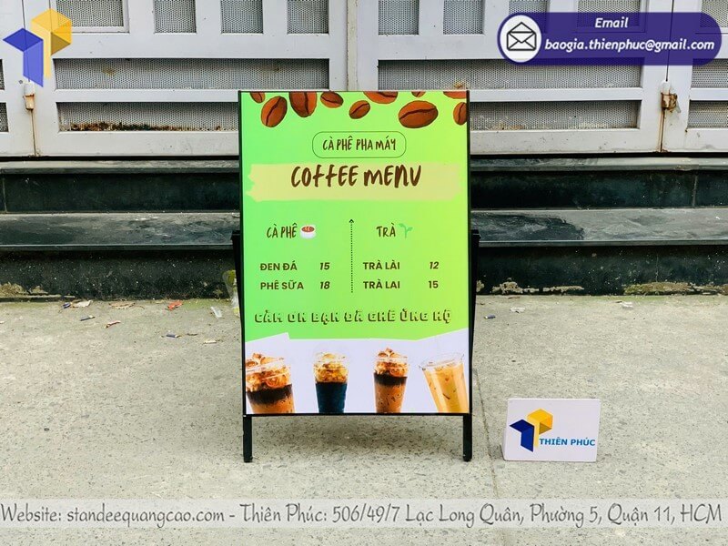 Dịch vụ in standee quảng cáo 1 mặt trước cửa hàng Dịch vụ in standee quảng cáo 1 mặt trước cửa hàng