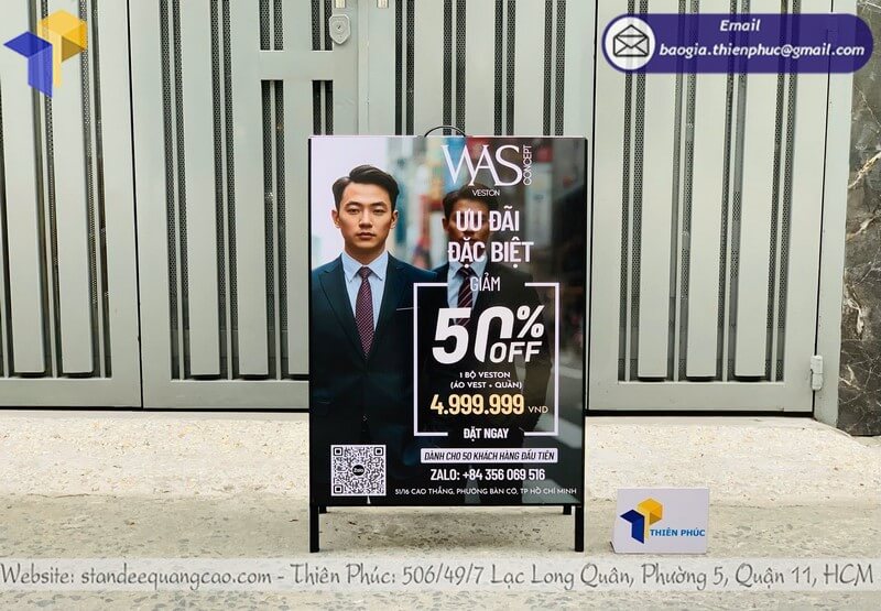 Đơn vị làm standee chữ A 2 mặt ngoài trời uy tín
