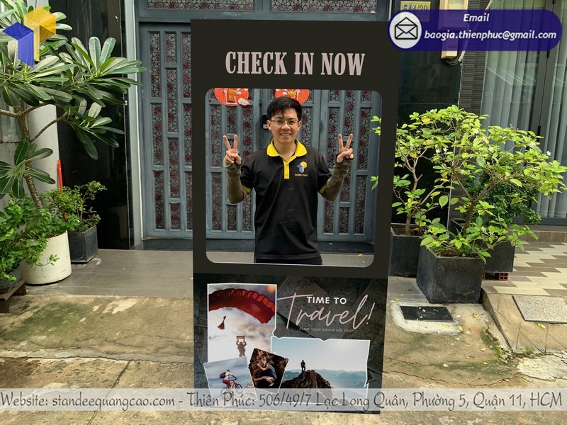 mẫu thiết kế khung check in 2025