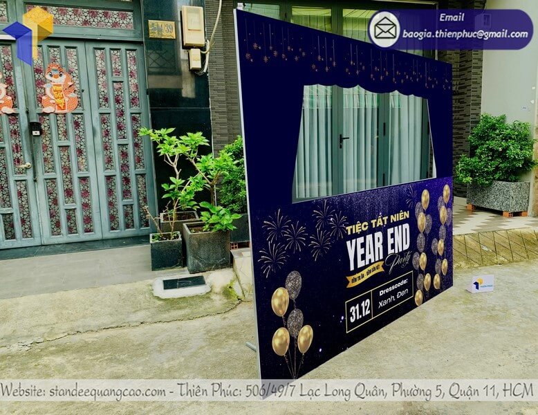 Gia công khung chụp hình sự kiện party theo yêu cầu hấp dẫn cho sự kiện