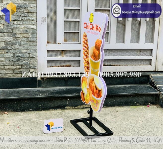 Gia công standee mô hình sản phẩm quảng cáo đồ ăn in 3D trưng bày tại điểm bán