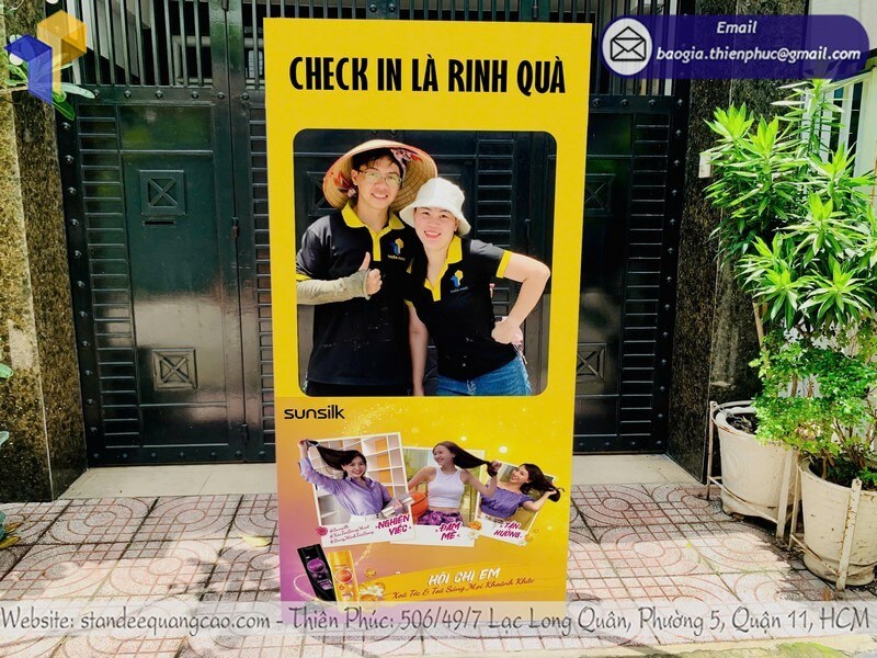 Giá mẫu khung check in backdrop sự kiện