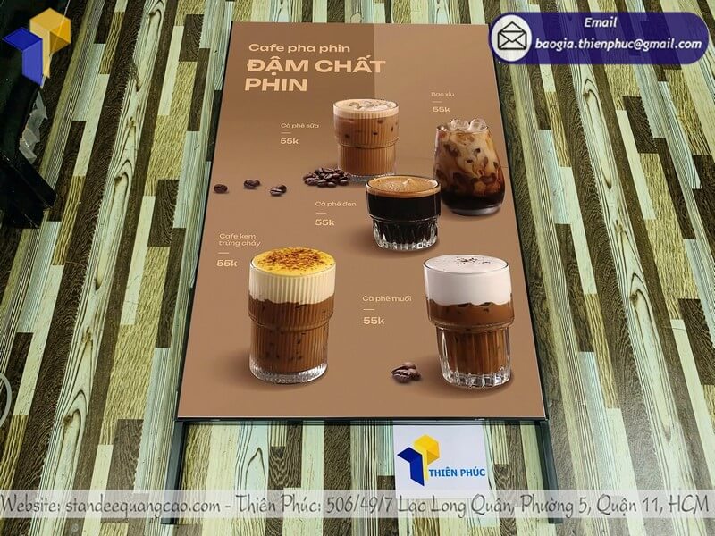 In bảng quảng cáo chữ A dựng 2 mặt ngoài trời đẹp hút khách đi đường