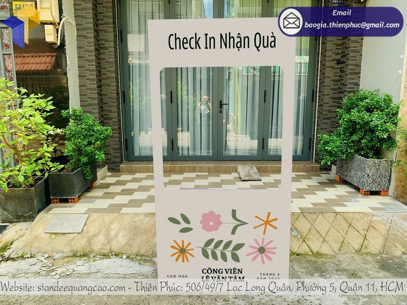 Khung check in thiết kế tại xưởng TPHCM
