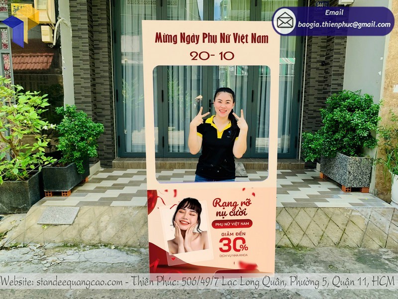 khung chụp hình check in