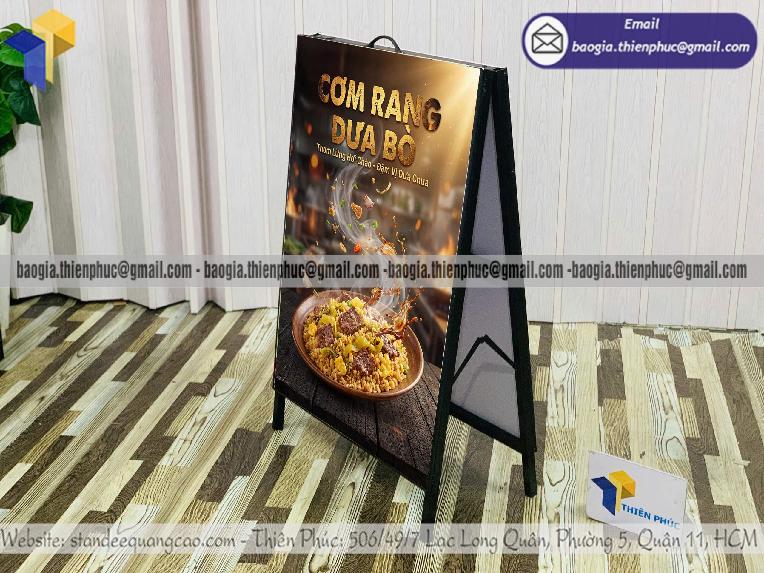 Khung standee A chân sắt in sản phẩm quảng cáo giá tốt theo mẫu riêng của khách