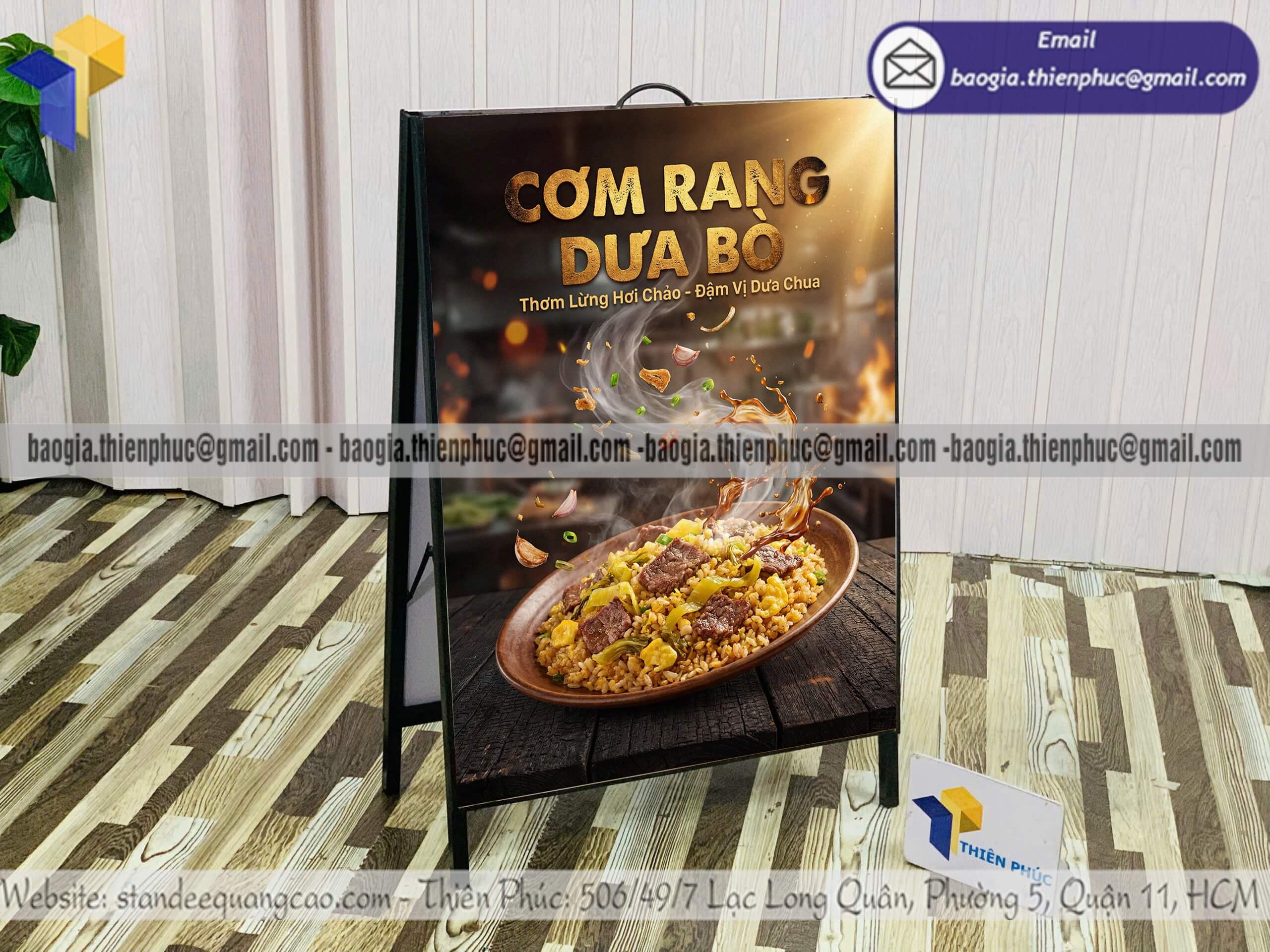 Khung standee A chân sắt in sản phẩm quảng cáo bền đẹp đứng trưng bày khuyến mãi