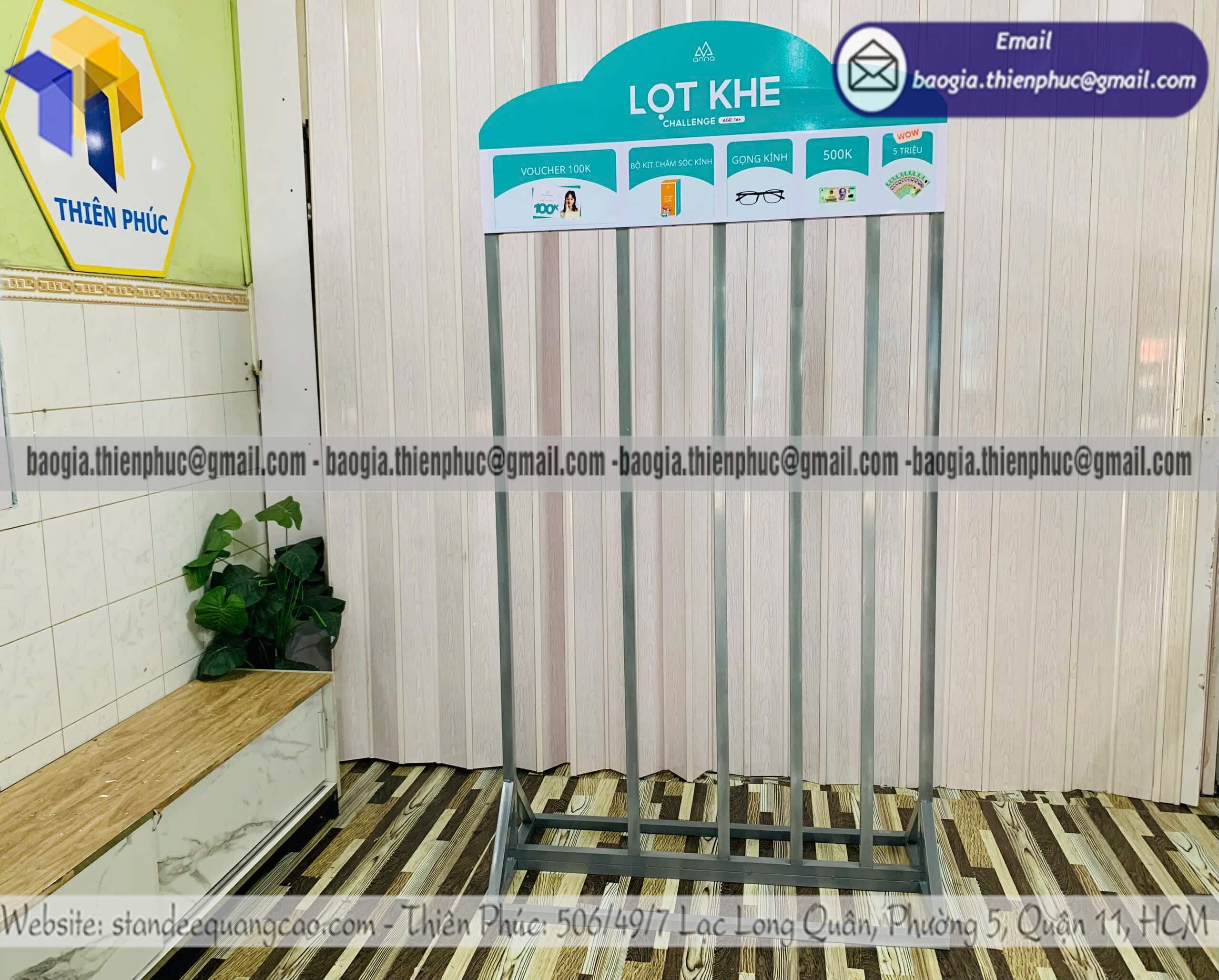 Khung trò chơi minigame lọt qua khe
