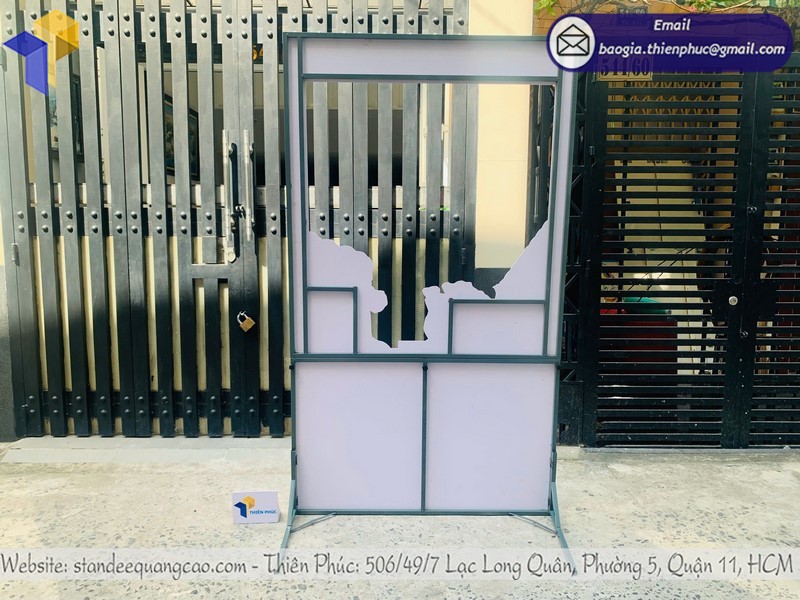 mẫu khung chụp hình formex lấy liền tại xưởng sản xuất