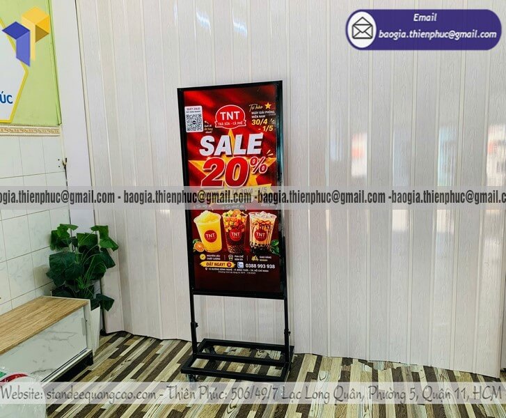 Mẫu standee khung sắt đứng cho quán cafe vỉa hè có xuất hóa đơn VAT đầy đủ
