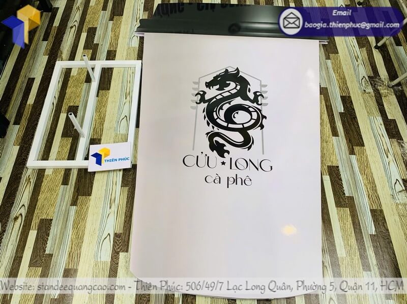 Mô hình 3D ly cafe đẹp cỡ lớn đặt ngoài trời