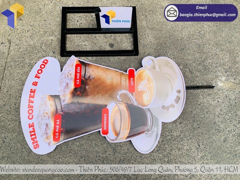 Mô hình ly cafe 3D trưng bày kèm in logo thương hiệu