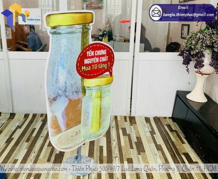 mô hình standee yến chưng nguyên chất 3D