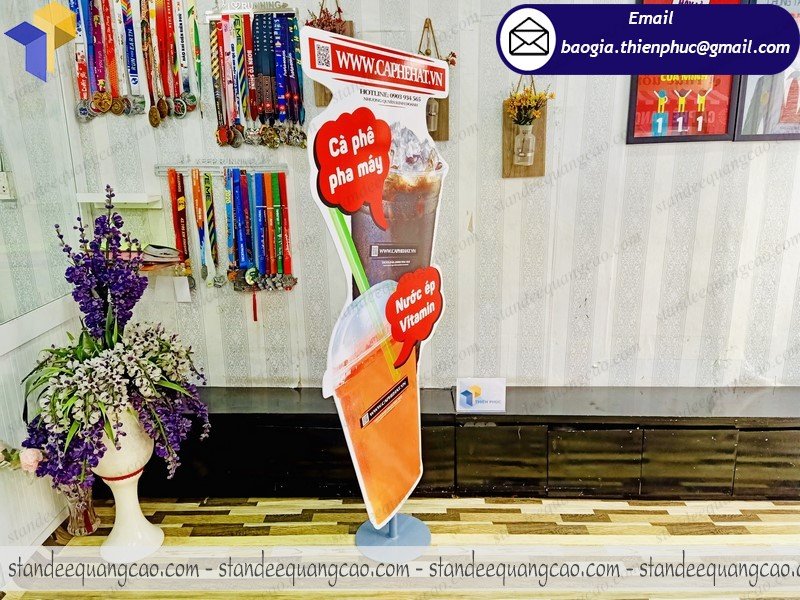 mua standee mô hình ly cafe đẹp ở đâu