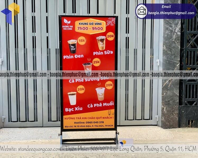 Nơi bán Standee quảng cáo khung sắt đứng 2 mặt ngoài trời