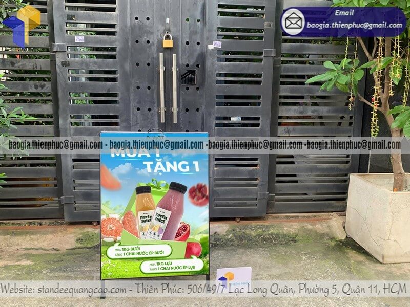 Nơi in standee A quảng cáo chân sắt xếp gọn rẻ phục vụ sự kiện khai trương trưng bày quảng cáo