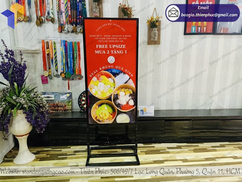 standee 2 mặt cán format đẹp