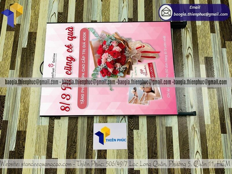 Standee A in 2 mặt quảng cáo để trên vỉa hè cho spa trung tâm phòng khám đào tạo