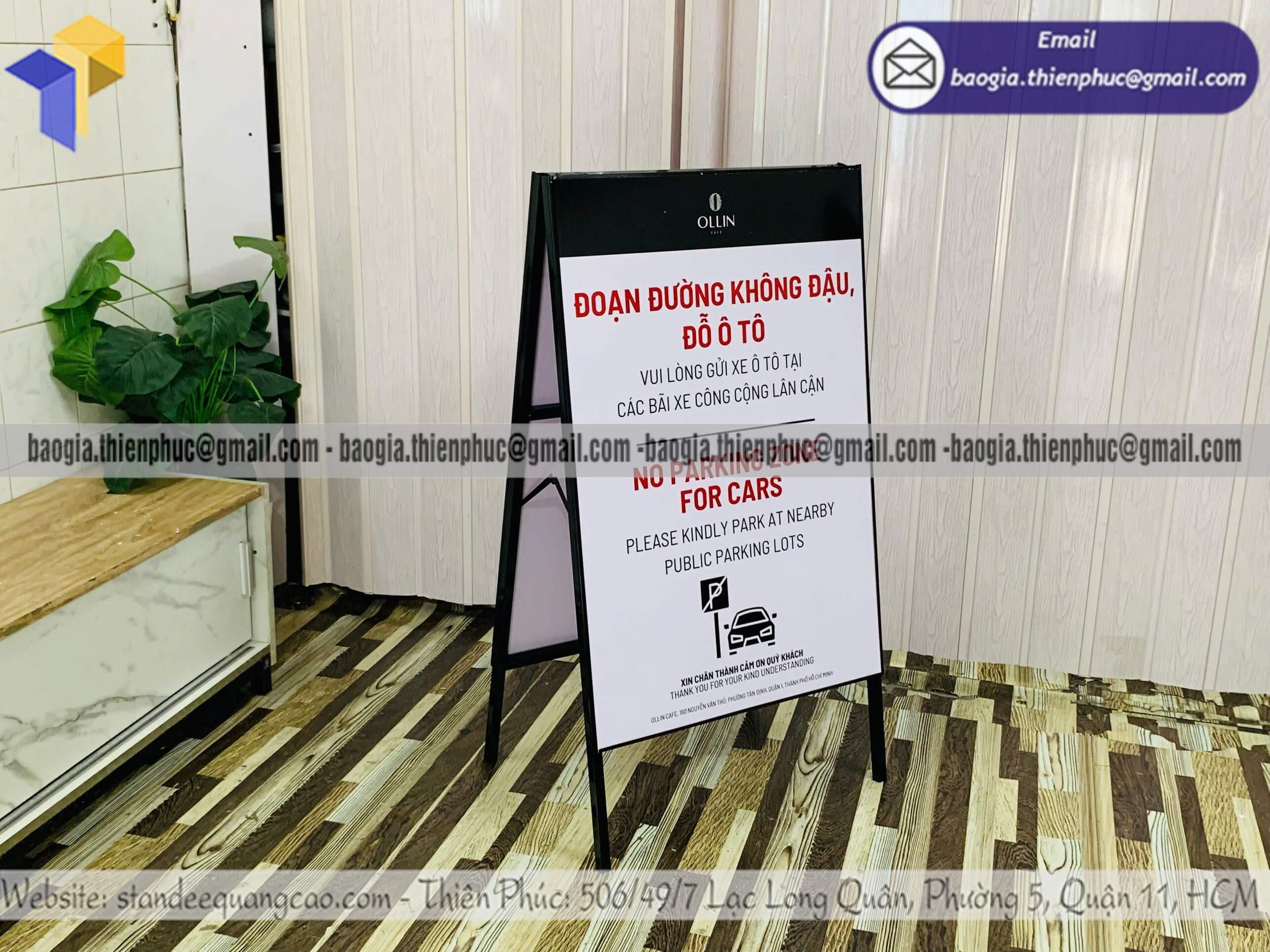 Standee A khung sắt ngoài trời in thông tin 2 mặt nhận diện thương hiệu kéo khách ghé vào shop