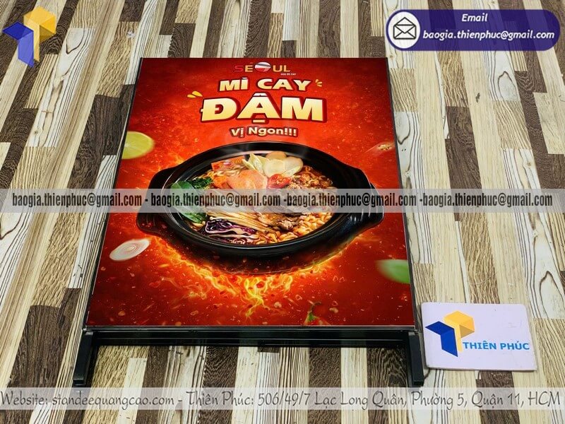 Standee bằng chân sắt chữ A quảng cáo di động hè phố tăng lượt khách chi phí rẻ nhất