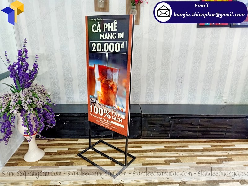 standee cản gió ngoài trời