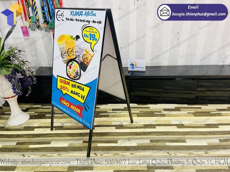 standee chân chữ a giá rẻ đẹp