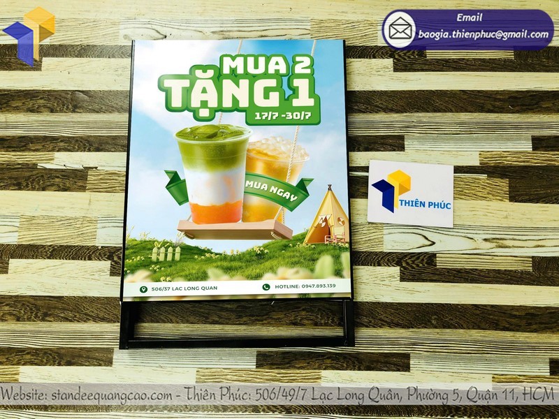 Standee chân chữ A quảng cáo ngoài trời đã in logo