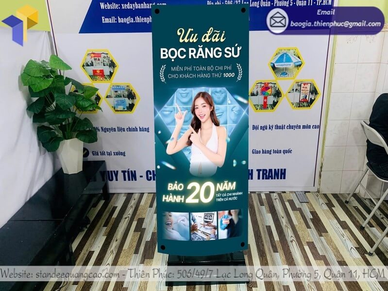 Standee ưu đãi dịch vụ