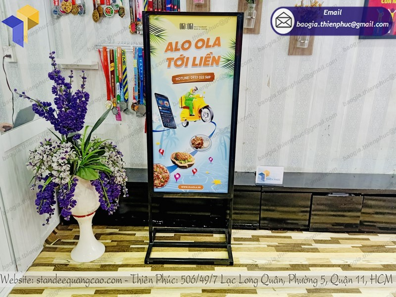 standee chân sắt tphcm giá rẻ