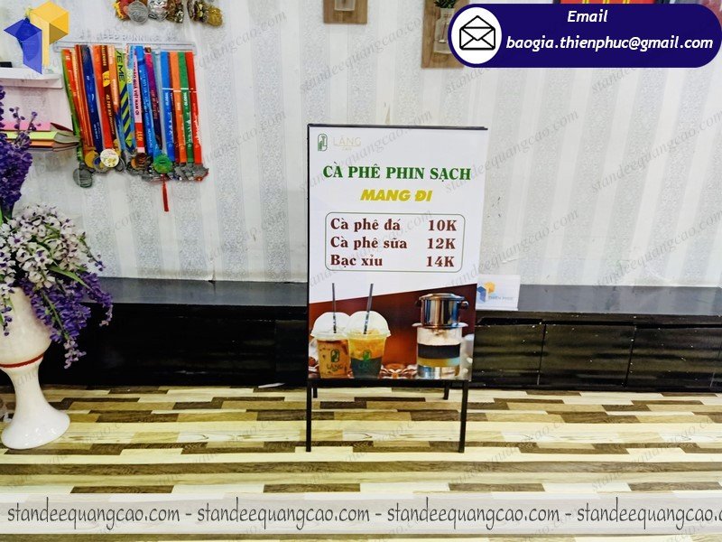 standee chữ a 2 mặt giá bao nhiêu