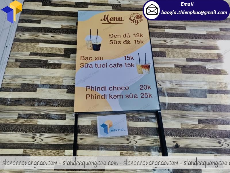 standee chữ a quảng cáo ngoài trời