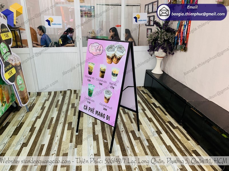 standee chữ A theo yêu cầu đẹp