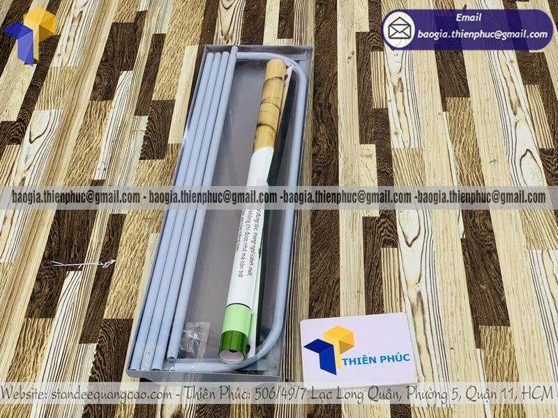 Standee  cuốn quảng cáo treo banner 1 mặt chịu gió quảng bá thương hiệu giá từ 450.000đ đến 800.000đ