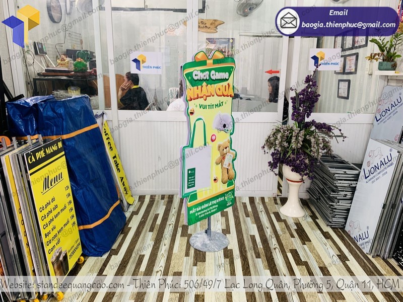 standee dành cho sự kiện ưu đãi rẻ