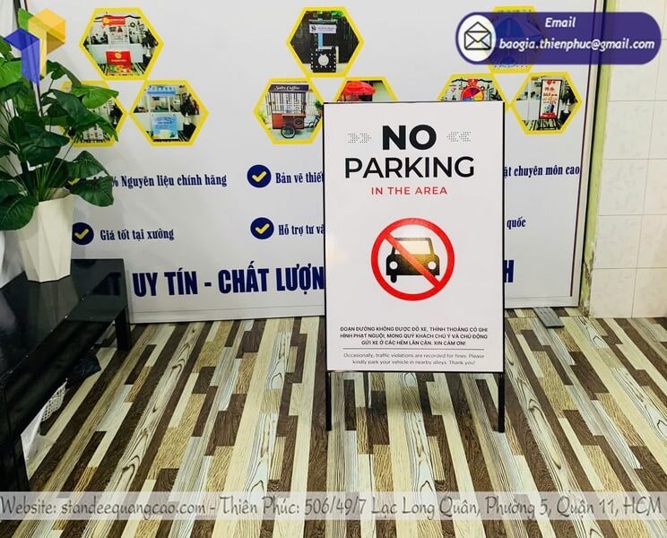 Standee gấp gọn chữ A Nha Trang