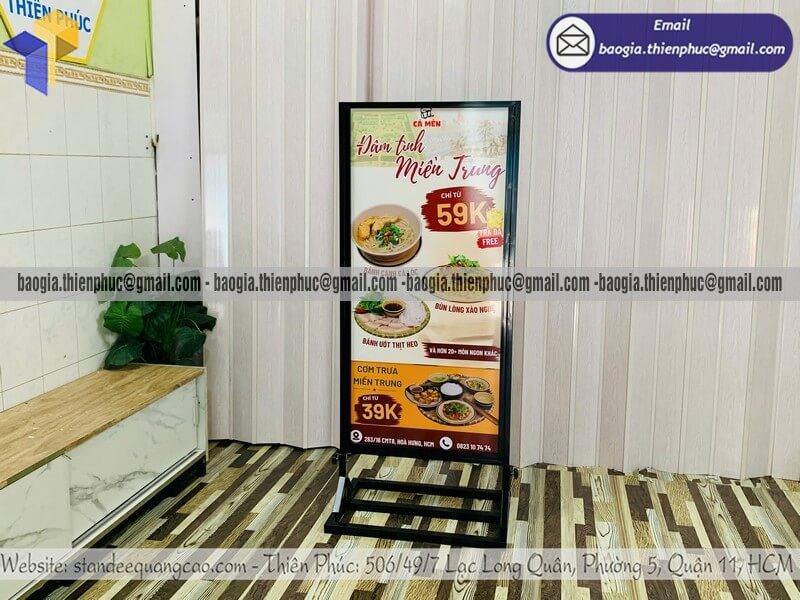Standee giới thiệu menu đứng vỉa hè khung sắt