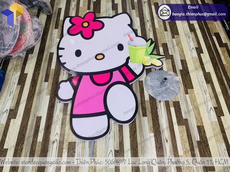 Standee HELLO KITTY mô hình rẻ