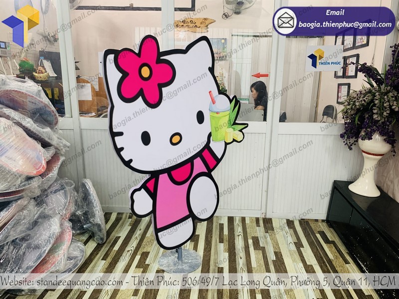 Standee HELLO KITTY mô hình tphcm