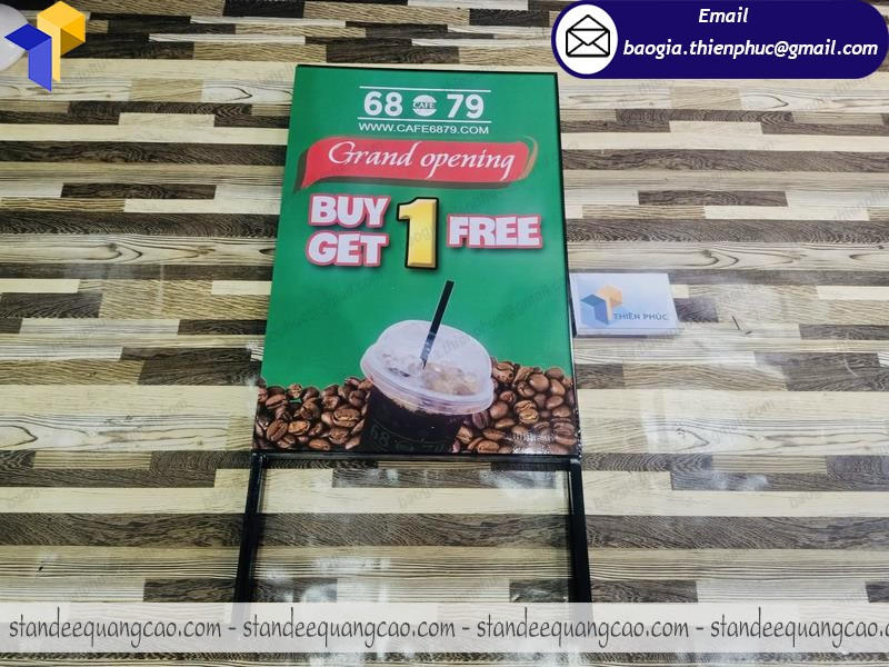 chân standee khung sắt chữ a